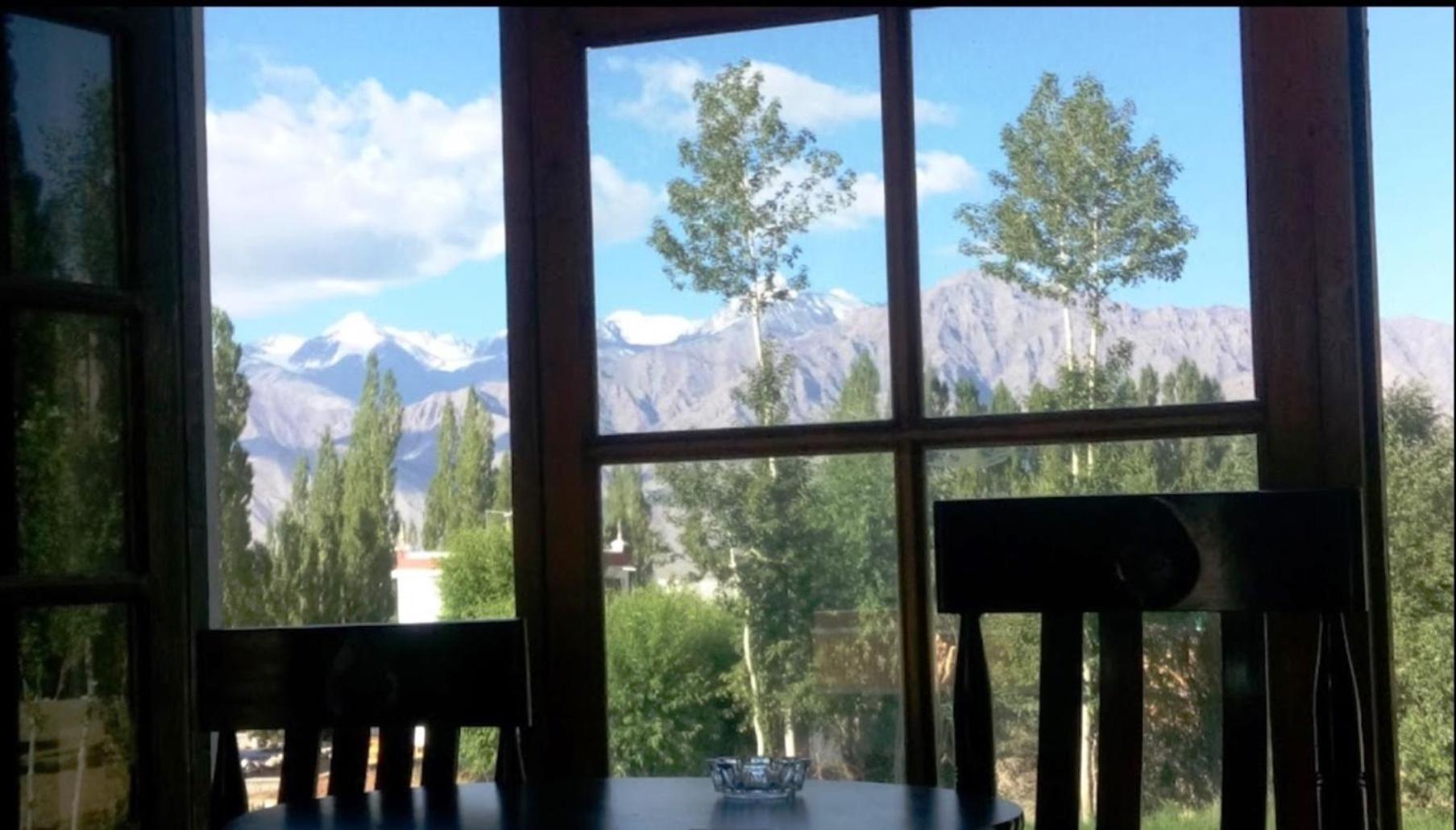 Tih Hotel Jorchung Leh Dış mekan fotoğraf
