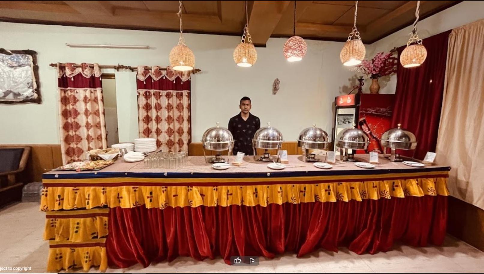 Tih Hotel Jorchung Leh Dış mekan fotoğraf