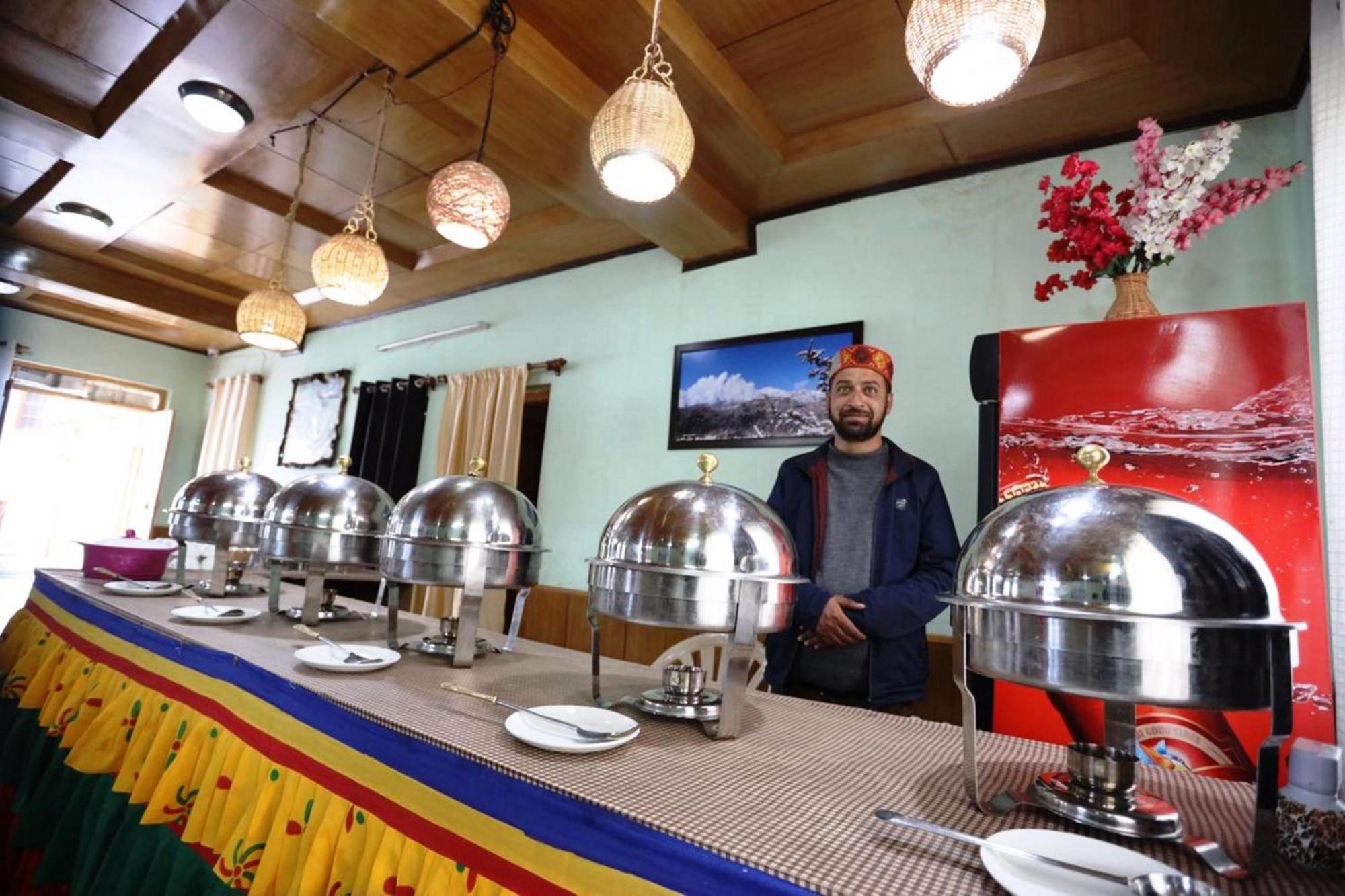 Tih Hotel Jorchung Leh Dış mekan fotoğraf