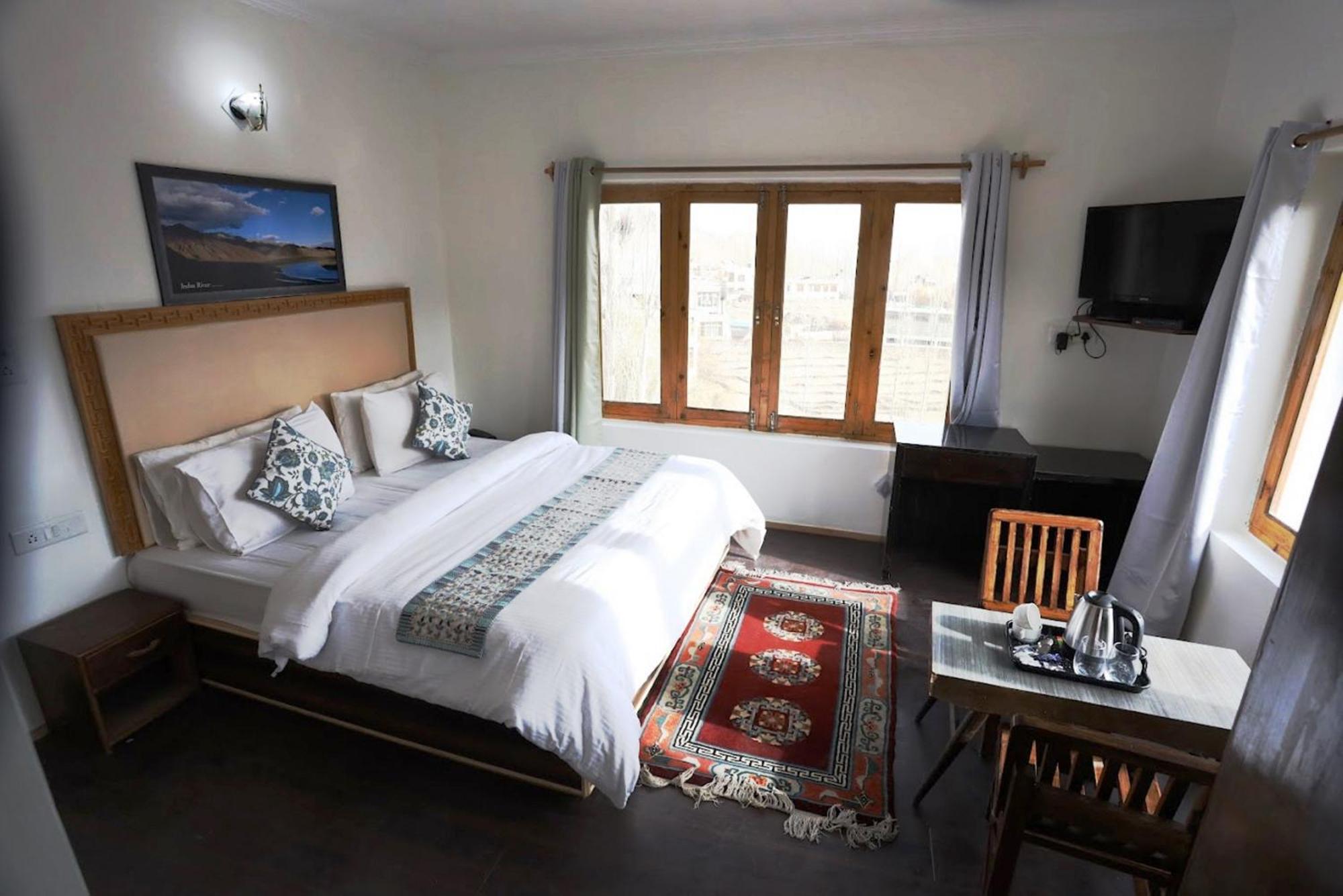 Tih Hotel Jorchung Leh Dış mekan fotoğraf